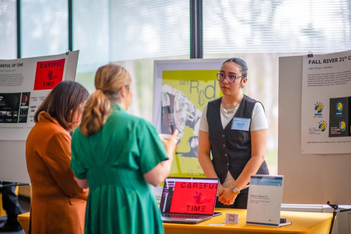 Annual brunch, donors speak with students