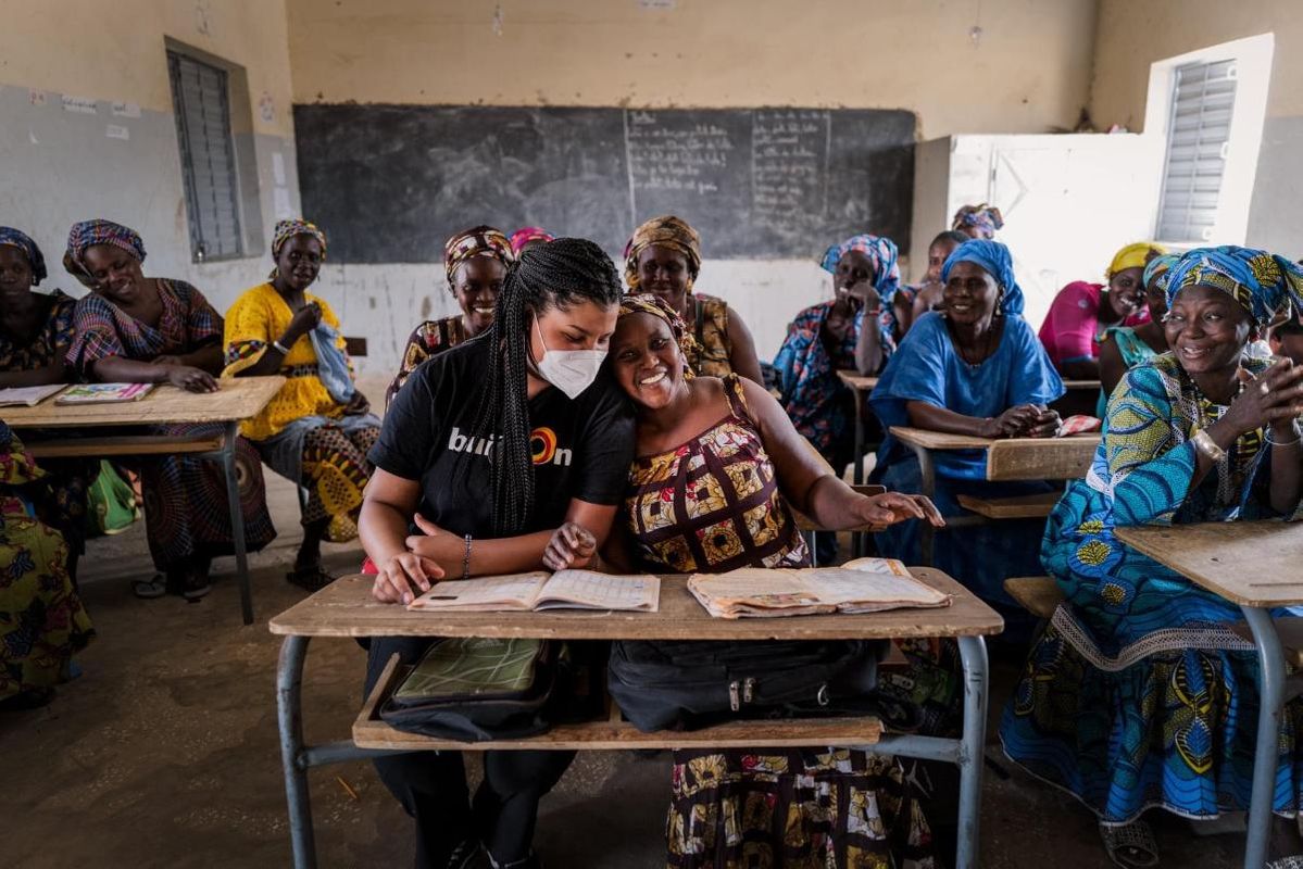 Teaching women to read in Senegal