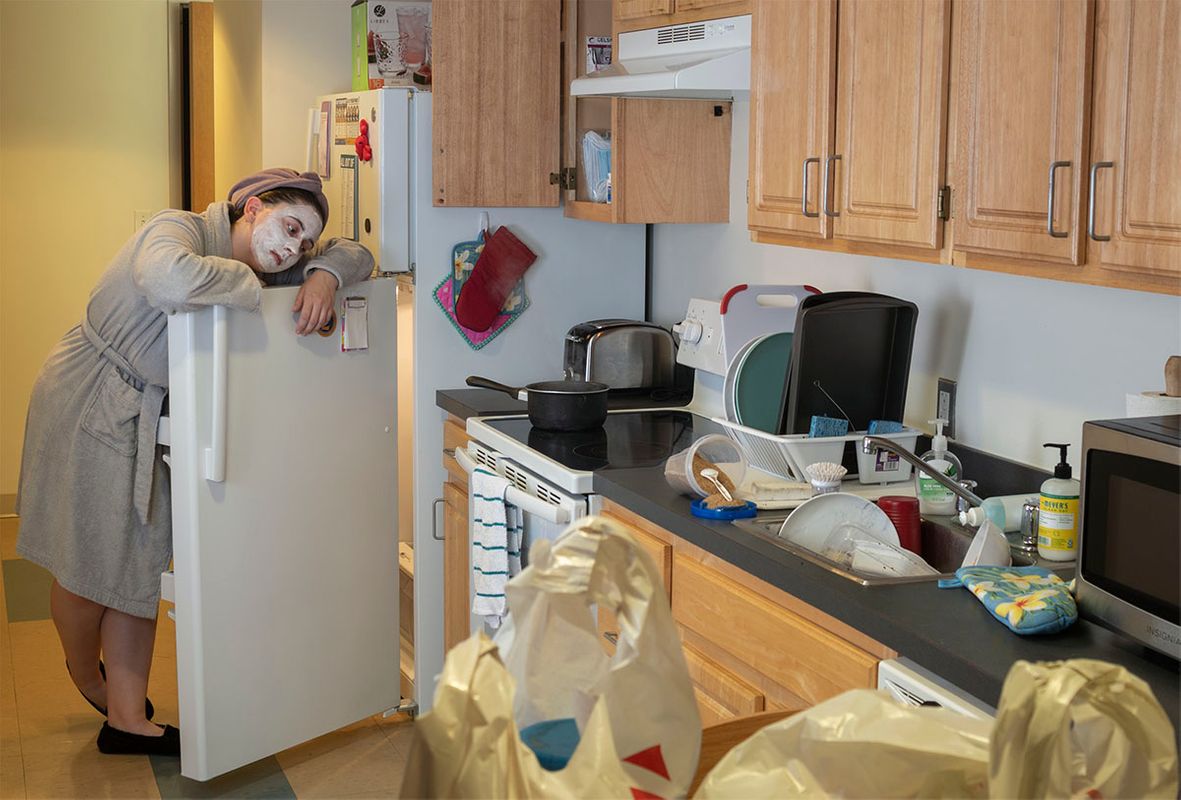 Everything Is Fine, 2021, archival inkjet print, 24 x 16.26 inches