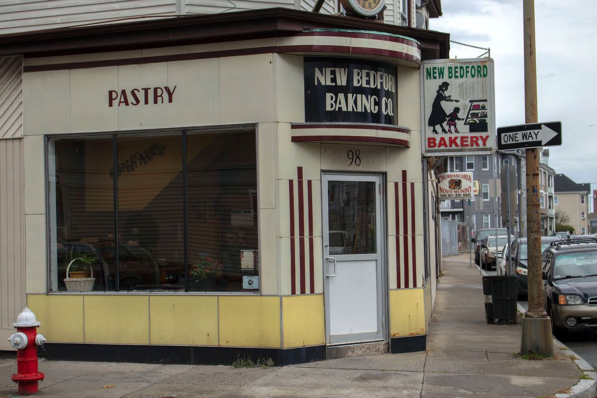New Bedford 9, 2021, New Bedford bakery, 11 x 17 archival pigment print