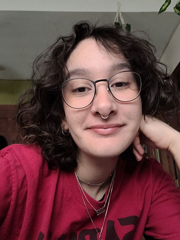 Rachel Dufresne headshot