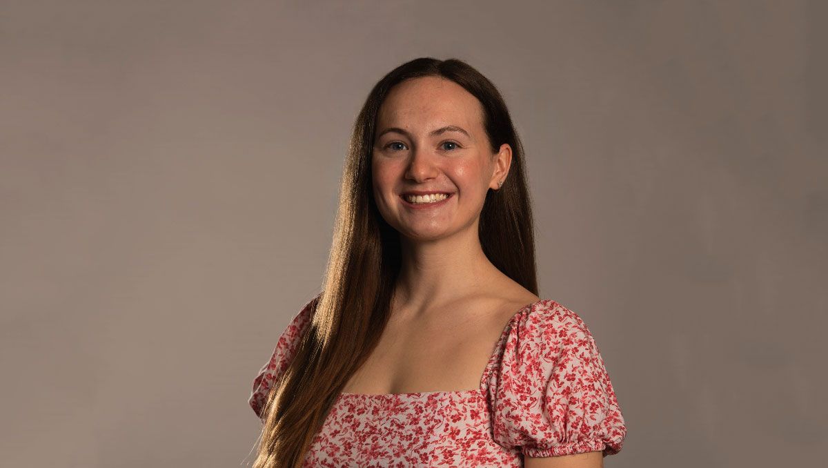 Tori Schweitzer headshot