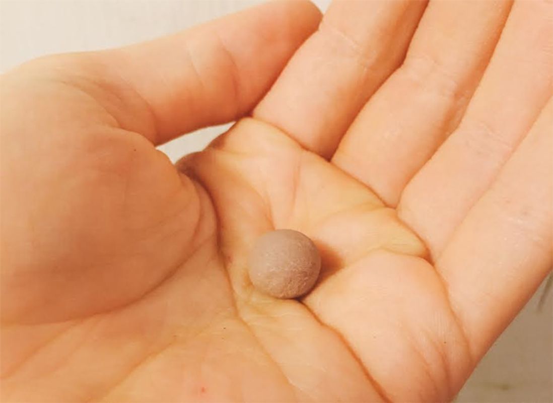 Nicole Winning - Unforgettable Pebbles