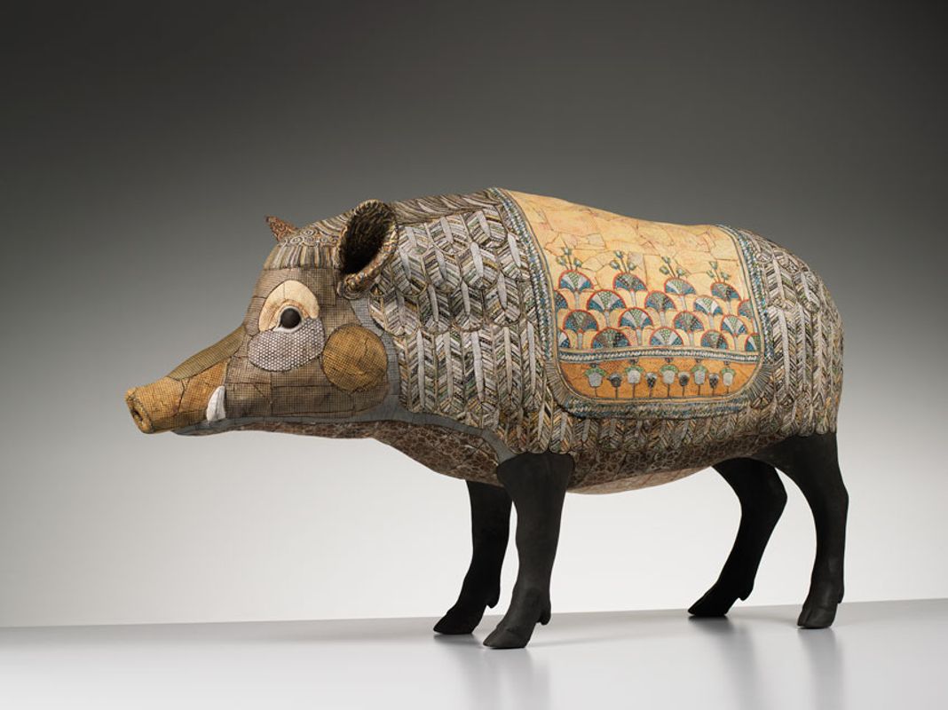 Susan O'Byrne, Boar, 21Hx33Lx12W, porcelain. Image credit: Shannon Toffs