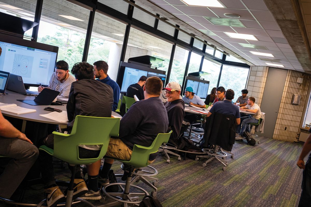 Renovated engineering classroom - 2018 - College of Engineering