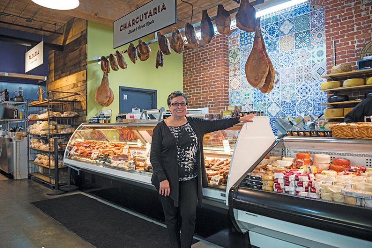 Gloria de Sa, Portugalia Market, Fall River