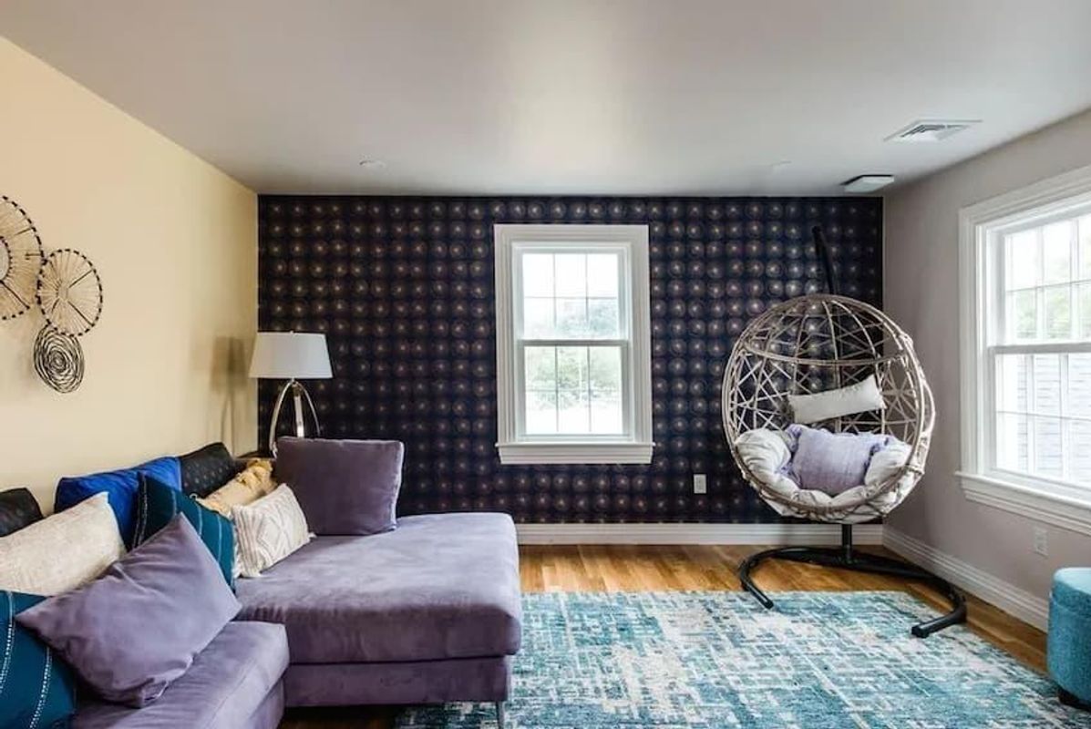 Room at Tommy's Place designed by Cheyenne Amaral