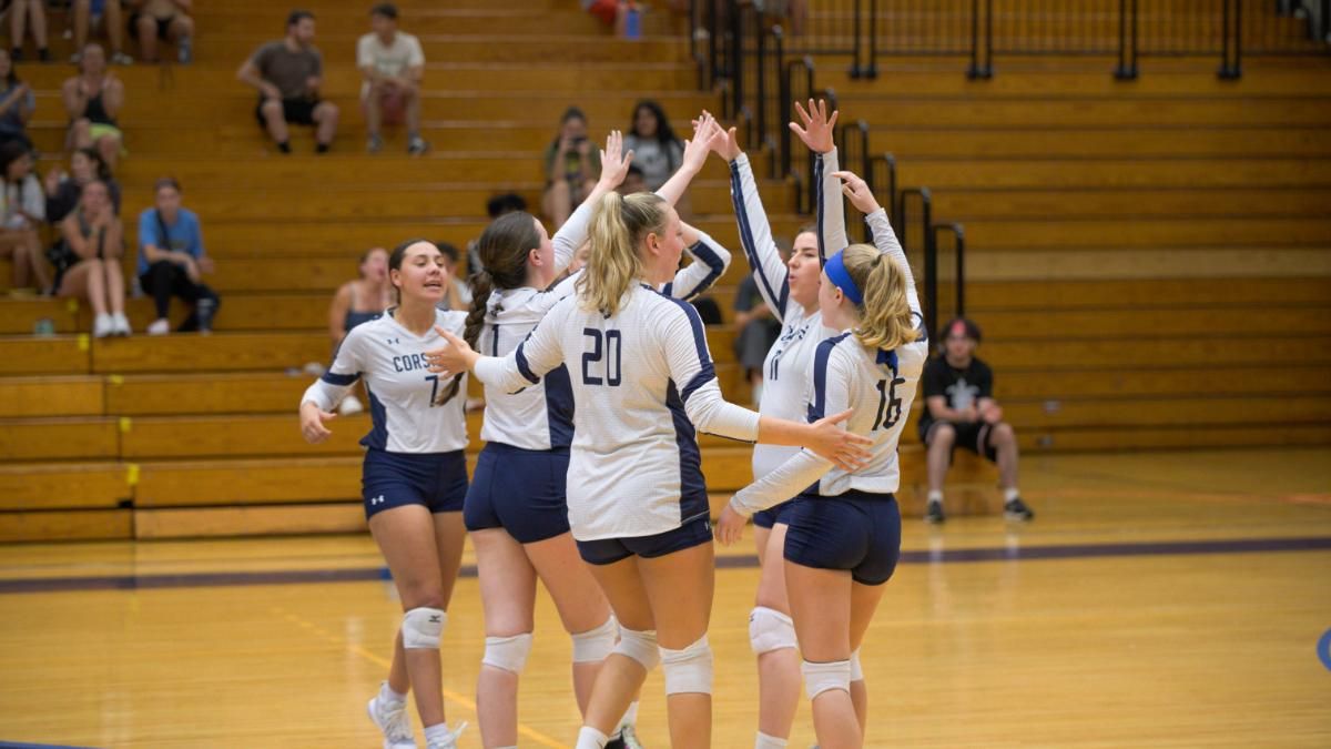 Kristjánsdóttir (second from right) celebrates a point with her team.