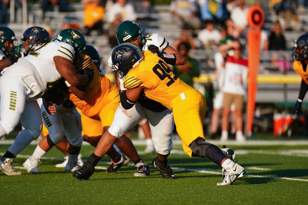 Ancil Alexander sets the edge in a fall 2025 home game versus Fitchburg State University