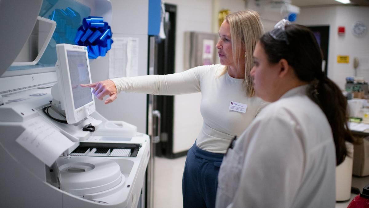 Asst. Teaching Prof. Kristen Kelley and Hope Turnbull '24 on Cobas