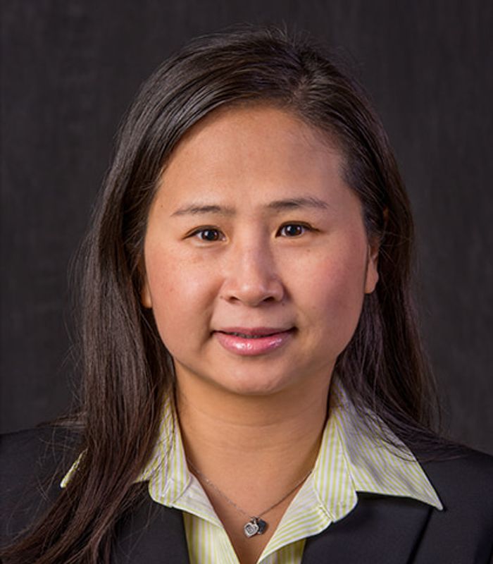 Julia Fang