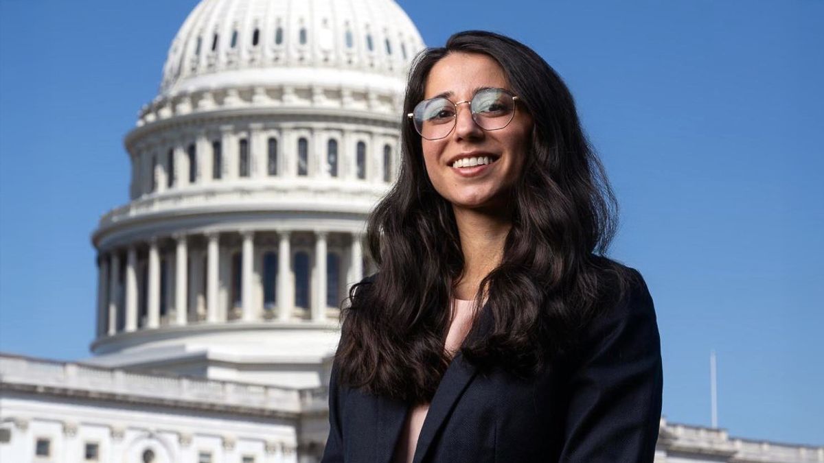 UMassD Alum in Washington D.C. outside of the Capital Building
