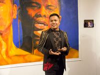 2019 BFA Senior Exhibition student presenting work