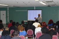 Dr. Mo presenting at an FDUH Leadership Retreat