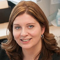 Testimonial photo of Jessica Fernandes for UE. 