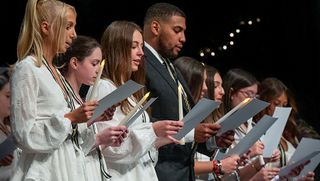 Hero of students reciting the Nightingale Pledge