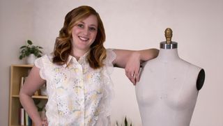 Lindsey Mannion headshot
