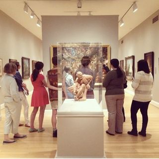 Lauren Scharf (BA Art History 2014) 