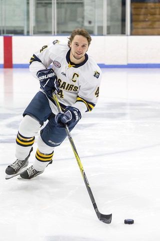 Jerry Laakso on the ice