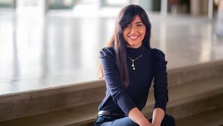 Mechanical engineering student and ISSA founder Farnaz Feyli in the library