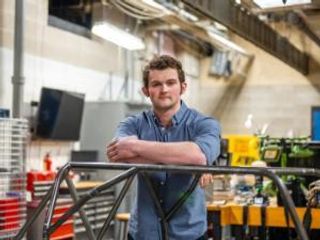 Mechanical engineering student Ryan Masoud portrait