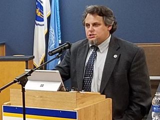 Steven Lichtman, professor of political science at Shippensburg University, at the Law School, Oct. 26, 2016