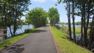 River rail trail