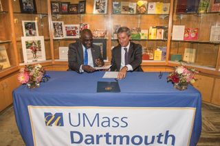 Chancellor Johnson & President Marcelo Rebelo de Sousa sign exchange agreements.