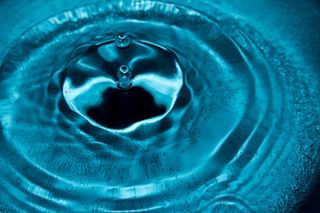 drop of water, photo courtesy of Pixabay