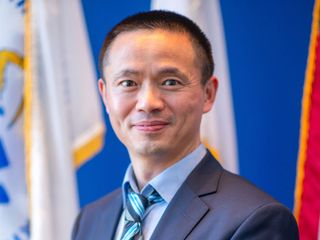 Yanlai Chen