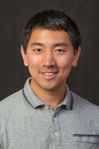 Professor Ming Shao faculty portrait