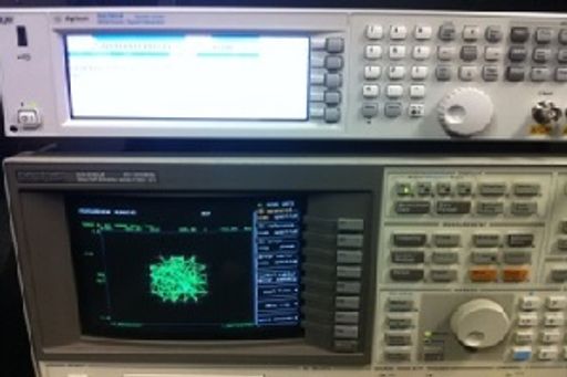 Wireless signal generator and analyzer