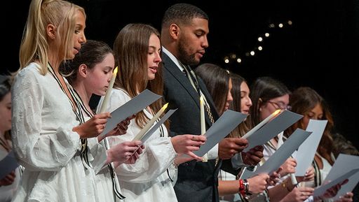 Hero of students reciting the Nightingale Pledge