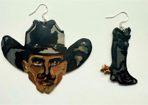 3D Award Runner Up - Sierra Kucher, Boots and Bandit, 2025, 3D | Senior, Norwich Free Academy