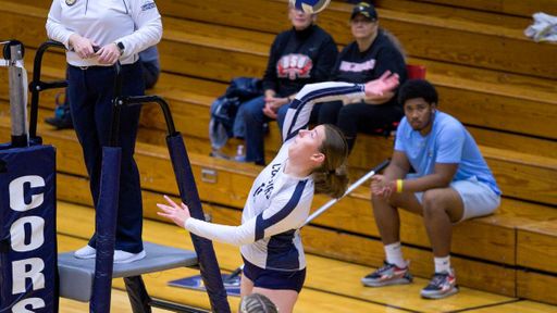 Kristjánsdóttir goes up for a spike.