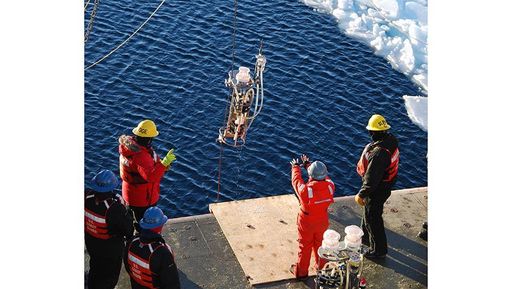 Campbell participates in pump operations. Photo courtesy of Jona Silberberg.