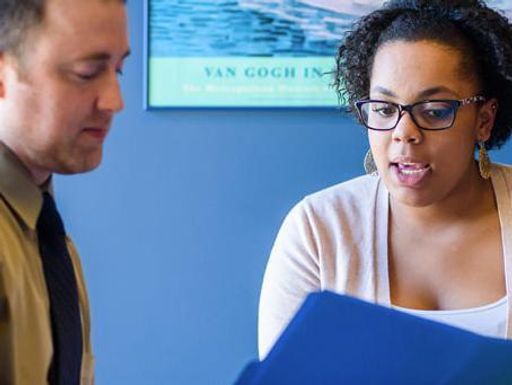 Online student meeting with faculty